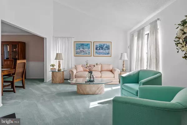 28 EMBASSY CT, Cherry Hill, NJ 08002