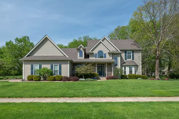 608 White Oak WAY, Yorkville, IL 60560