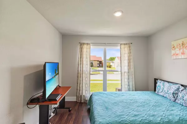 6014 Mcafee Drive, The Colony, TX 75056