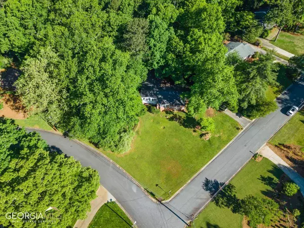 6550 Sentry Hill TRL, Sandy Springs, GA 30328