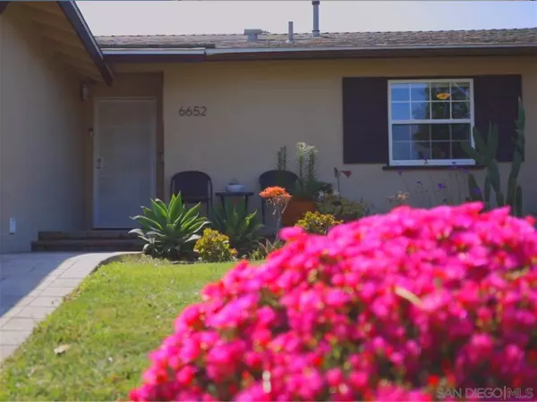 6652 Archwood Ave, San Diego, CA 92120