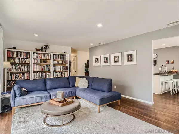 6652 Archwood Ave, San Diego, CA 92120