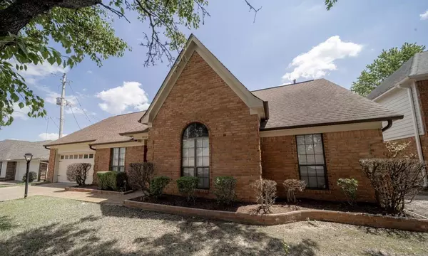 5542 PATSY CIR W, Unincorporated, TN 38125