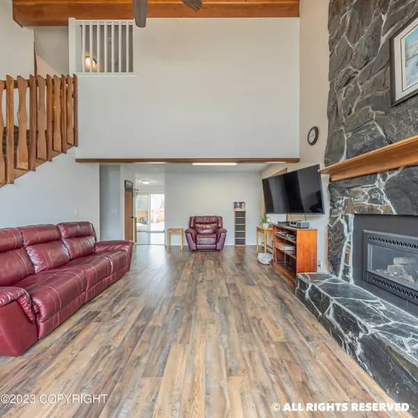 4111 VISCOUNT CIR, Anchorage, AK 99502