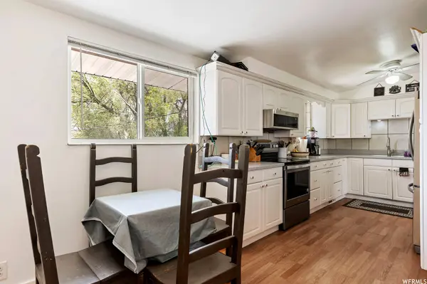 405 N CLOVERDALE RD, North Salt Lake, UT 84054