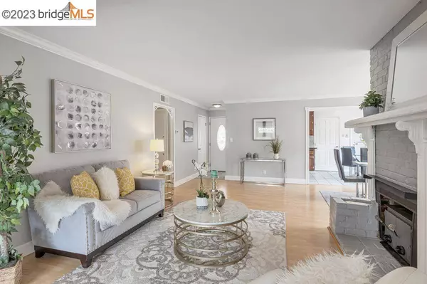 26300 Ventura, Hayward, CA 94544