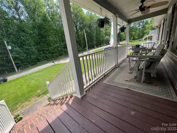 120 Stacybrook DR SE, Concord, NC 28025