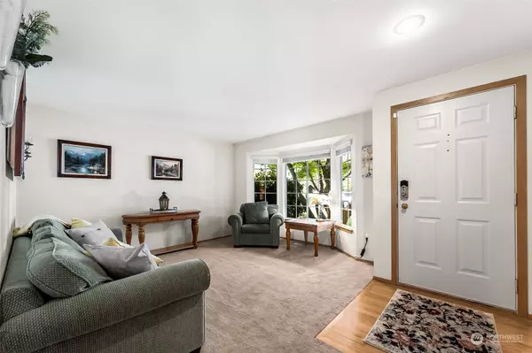 22925 SE 283rd ST, Maple Valley, WA 98038