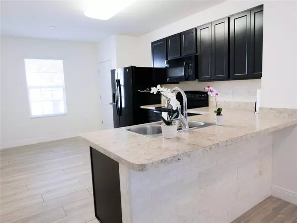 12704 BUFFALO RUN DR, Gibsonton, FL 33534