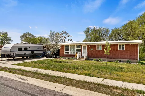 405 N CLOVERDALE RD, North Salt Lake, UT 84054