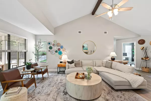 112 Meadow Woods Lane, Niceville, FL 32578