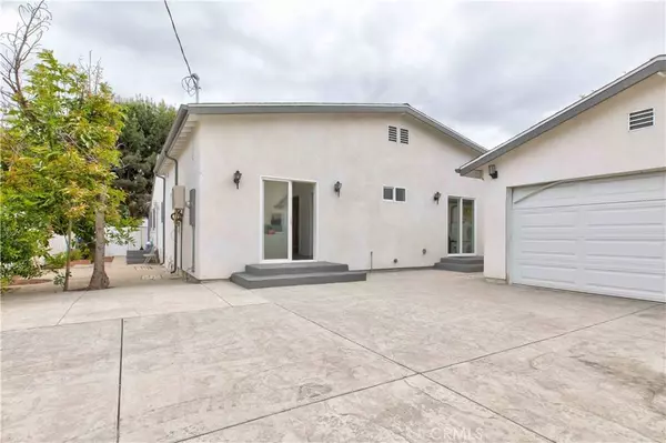 15129 Burton ST, Panorama City, CA 91402