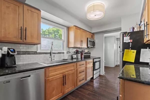 3527 E Jackson Ave, Spokane, WA 99217