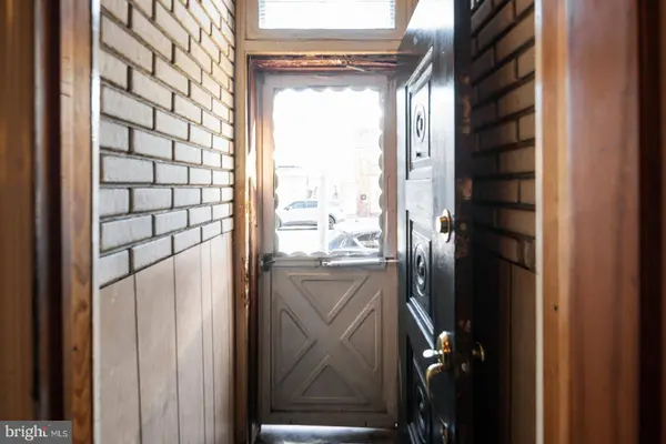 127 SNYDER AVE, Philadelphia, PA 19148