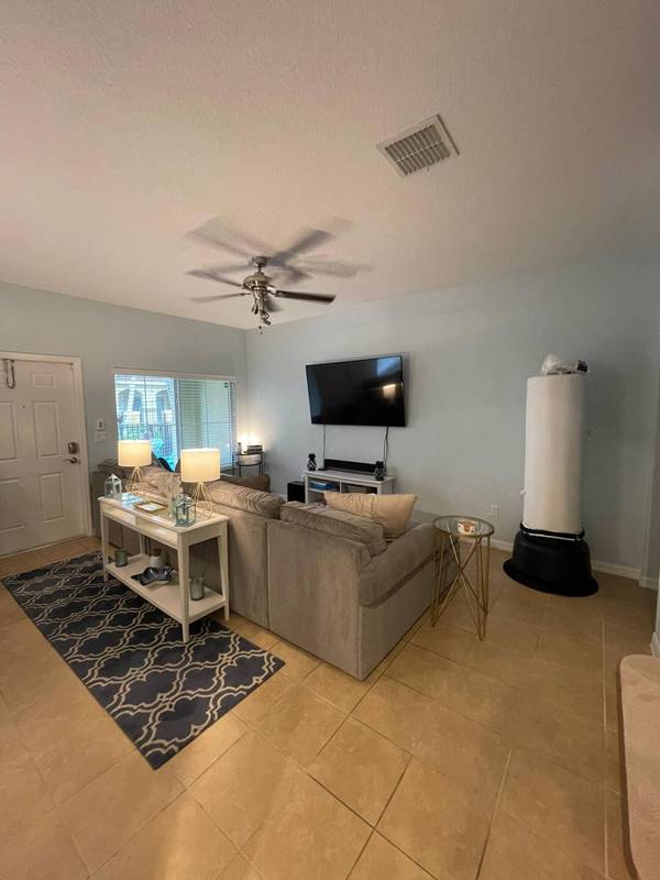 354 Lake Monterey CIR, Boynton Beach, FL 33426