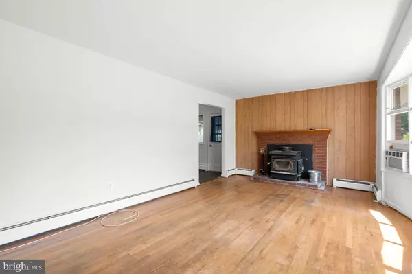 4302 POWDER MILL RD, Beltsville, MD 20705