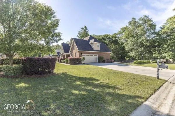 2001 Pin Oak TER, Bonaire, GA 31005