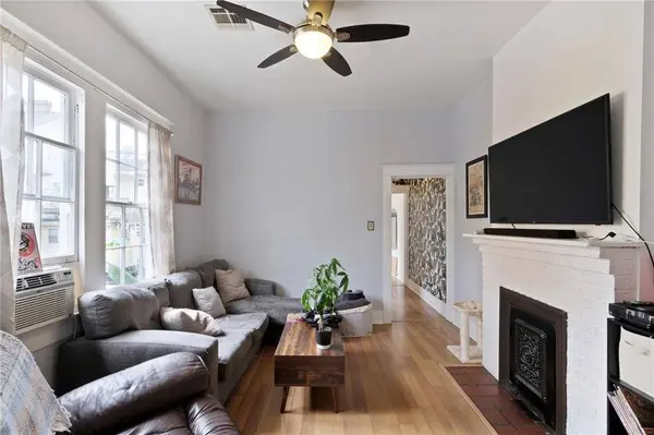 1809 11 CAMP ST, New Orleans, LA 70130