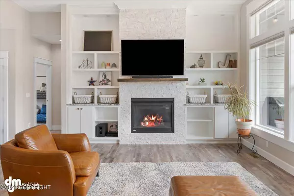 14776 E Lydia CIR, Palmer, AK 99645