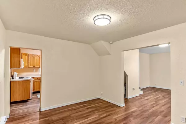 726 E Rockwell Ave, Spokane, WA 99207