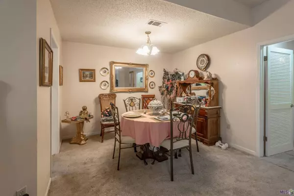 2513 INVERRARY DR, Baton Rouge, LA 70816