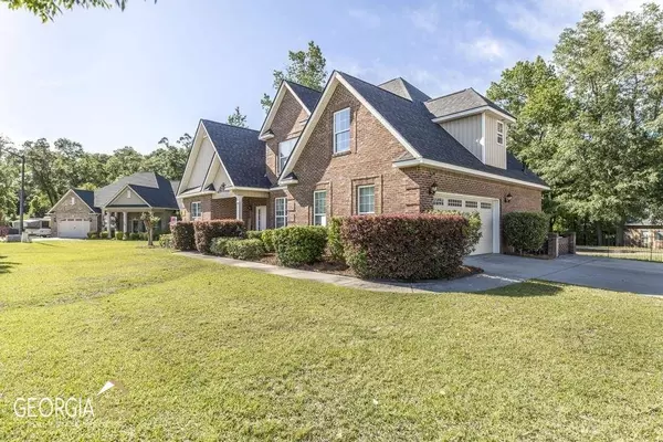 2001 Pin Oak TER, Bonaire, GA 31005