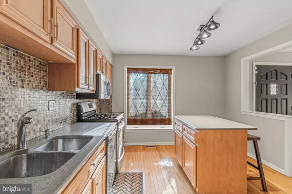 222 KEATS CT, Sicklerville, NJ 08081