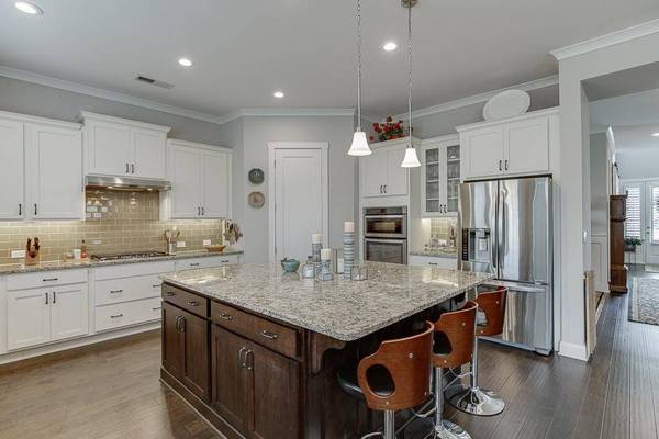 6407 Sycamore DR, Hoschton, GA 30548