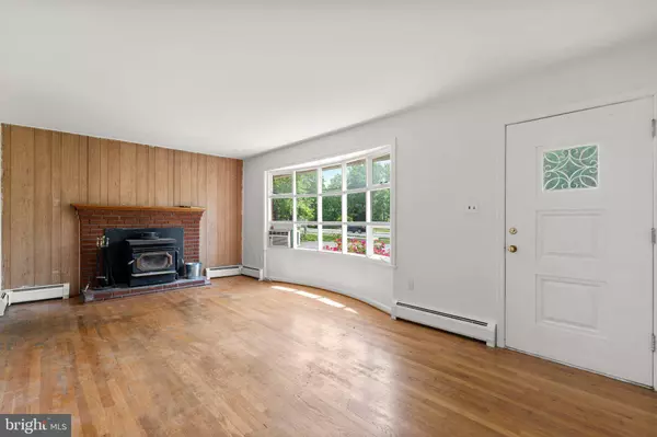 4302 POWDER MILL RD, Beltsville, MD 20705