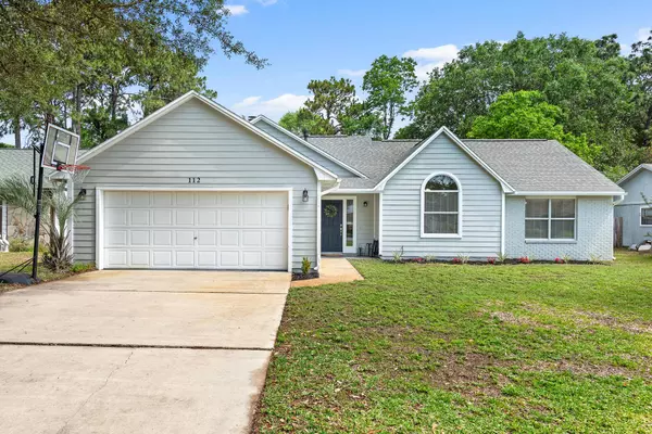 112 Meadow Woods Lane, Niceville, FL 32578