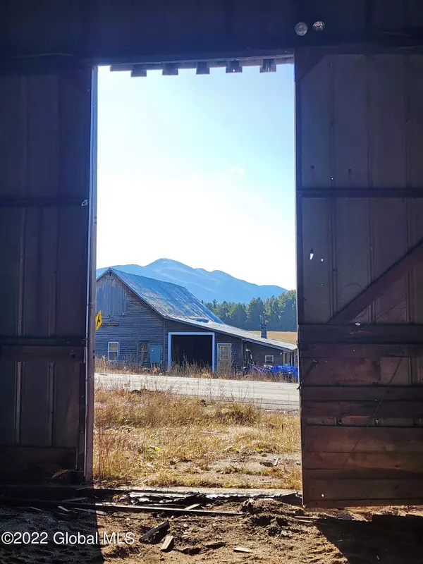 5184 Cascade Road, North Elba, NY 12946