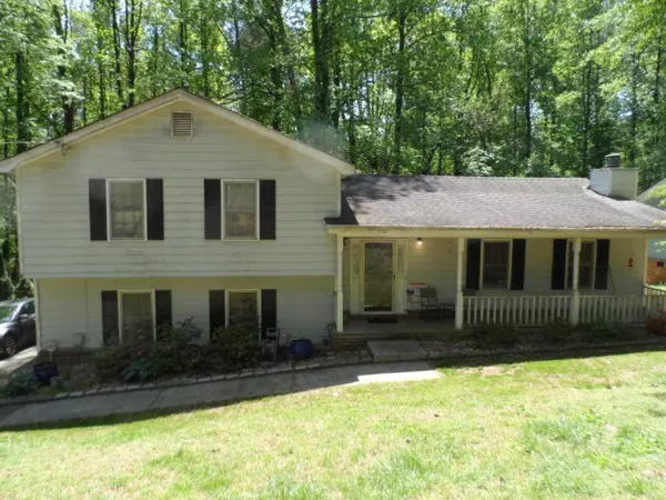 451 Peinceton Way, Lawrenceville, GA 30044