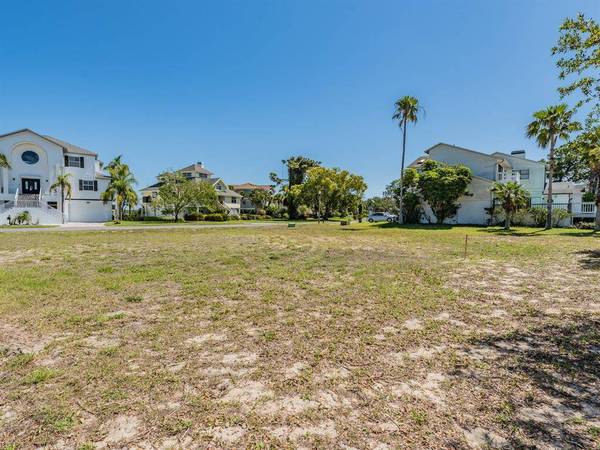 Lot 33 N POINTE ALEXIS DR, Tarpon Springs, FL 34689