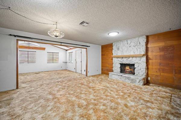 4510 Moraga AVE, San Diego, CA 92117