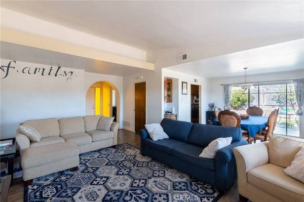 574 Dale WAY, Santa Maria, CA 93455