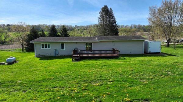 18685 Innsbruck Rd, Adrian, WI 54660