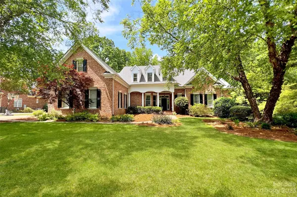 7229 Olde Sycamore DR, Mint Hill, NC 28227