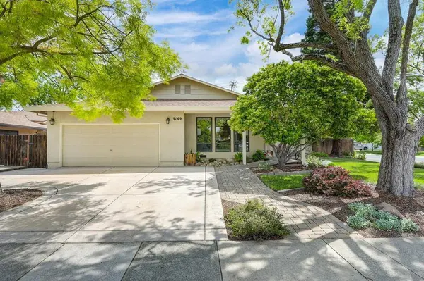 9169 Rosewood DR, Sacramento, CA 95826