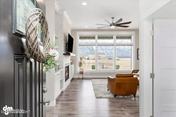 14776 E Lydia CIR, Palmer, AK 99645