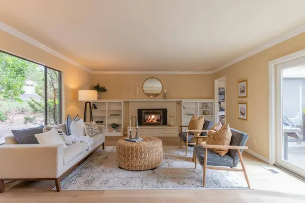 1 Abinante WAY, Monterey, CA 93940