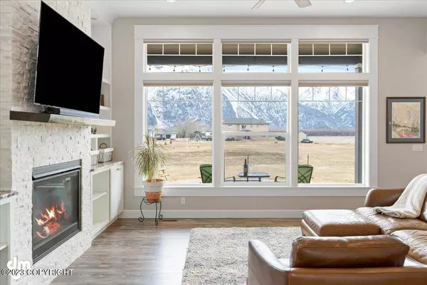 14776 E Lydia CIR, Palmer, AK 99645