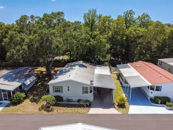 585 SKY HARBOR DR #420, Clearwater, FL 33759