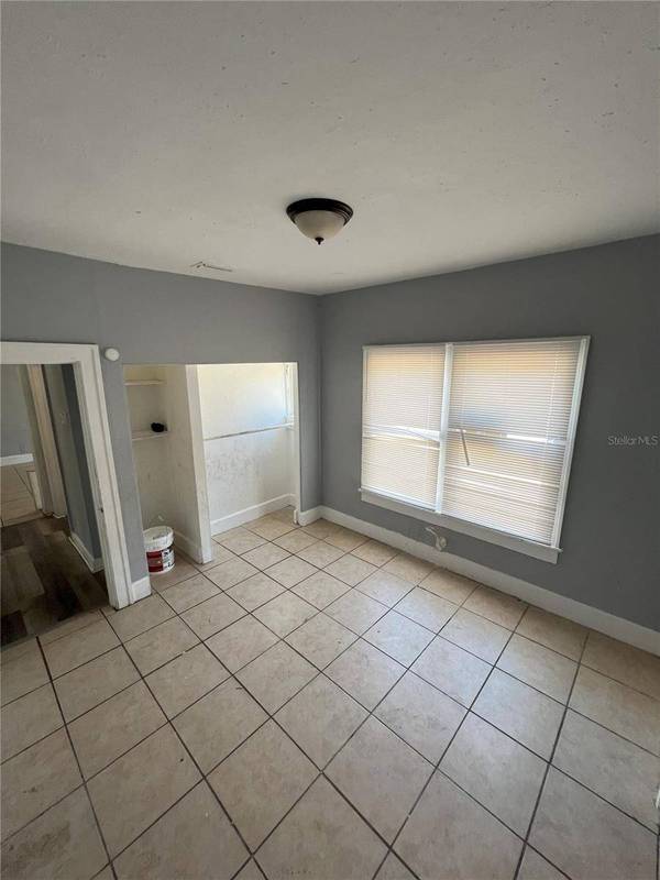 1726 21ST AVE S, St Petersburg, FL 33712