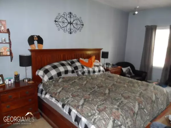 3194 Teamon, Griffin, GA 30223