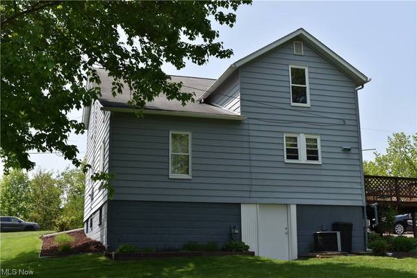 67745 Pleasant ST, St. Clairsville, OH 43950