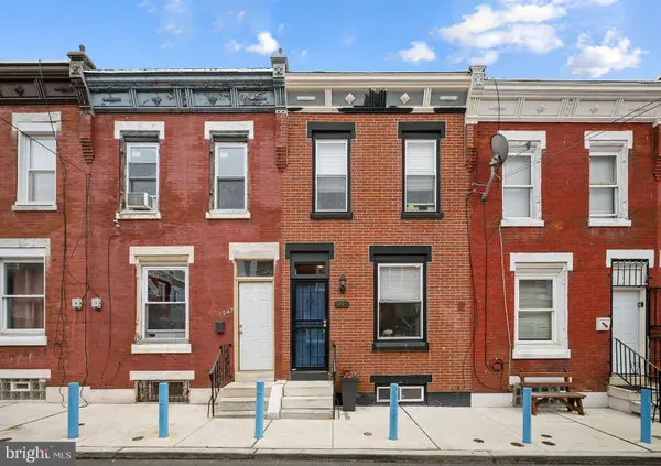 1945 WATERLOO ST, Philadelphia, PA 19122