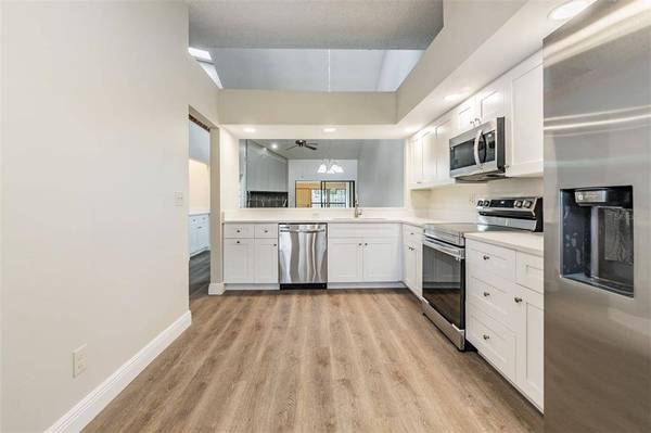 2447 BALBOA CT, Clearwater, FL 33761