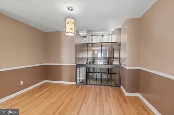 222 KEATS CT, Sicklerville, NJ 08081