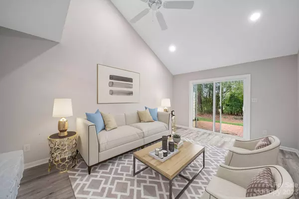 7602 Mariner Cove DR, Cornelius, NC 28031