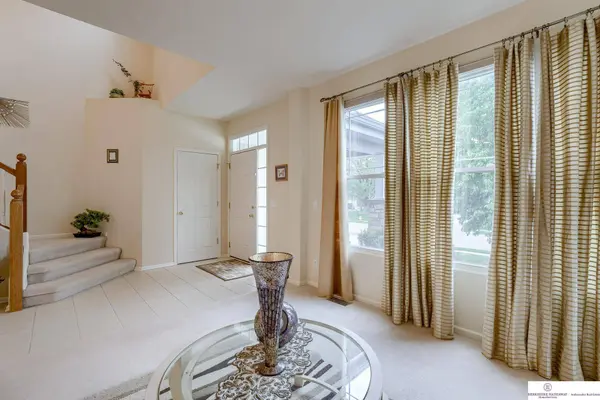 2917 N 171 Avenue, Omaha, NE 68116